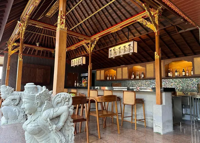 Puri Kantor Legacy - Heritage Palace 4* Ubud