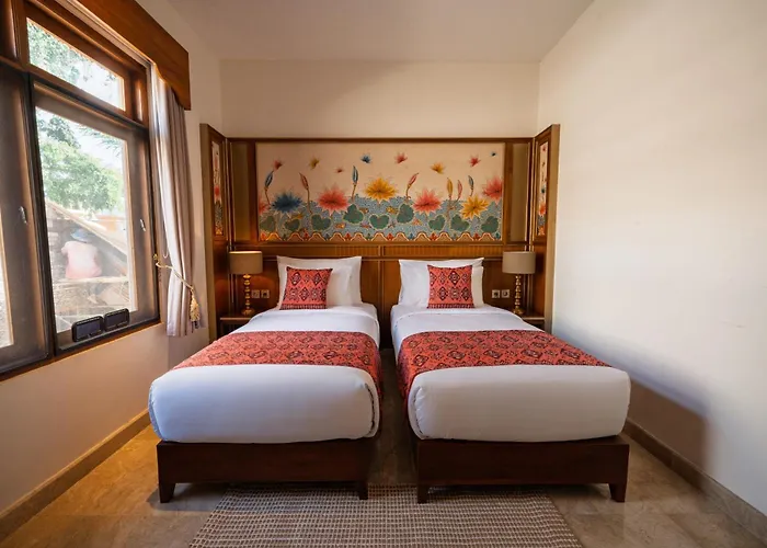 Puri Kantor Legacy - Heritage Palace Hotel Ubud