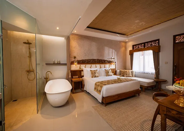 Puri Kantor Legacy - Heritage Palace Hotel Ubud