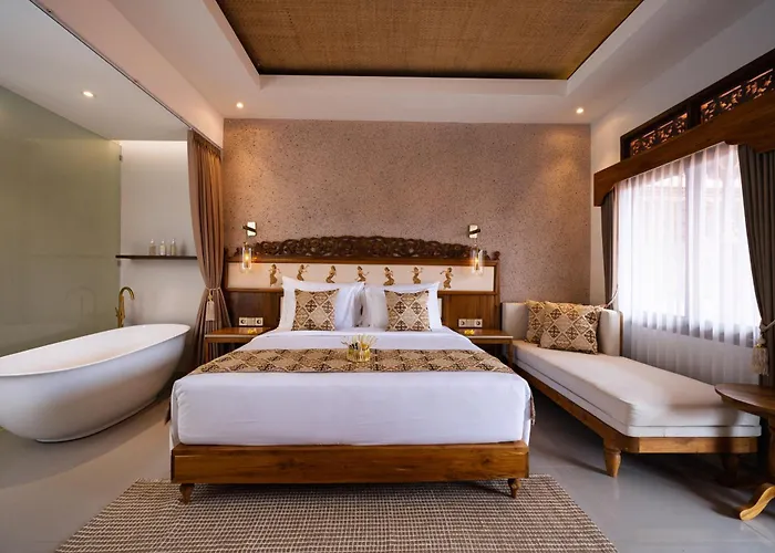 Puri Kantor Legacy - Heritage Palace Hotel 4*